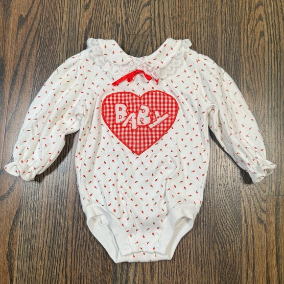Vintage Hopscotch long sleeve baby onsie size 0-6M - Picture 1 of 4